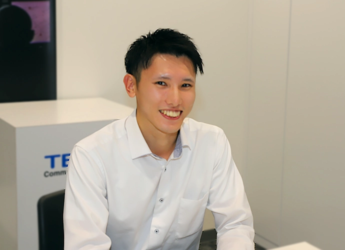 先輩インタビュー 営業部